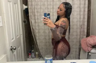 come see pinky 💕 photo 4