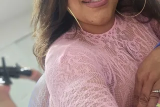 sexy latina pretty beautiful face pettite latina ...bi lingual and italian...tri lingual ...xxx freak...120 hr no less...call now...