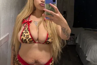 SEXY WET MAMI AVAILABLE NOW 😍💦 photo 1