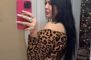 Linda photo 1