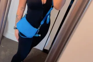 Hello, I’m looking for new friends 🥰🥰😘 photo 1