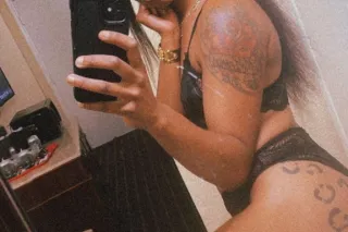 Incall available (wanna try greek) your personal pornstar-Stephaniee Creme photo 2