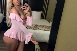 Pretty In Pink, Ebony Blonde Bombshell 💄💋NO BARE ANAL OR GFE! photo 8