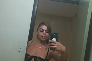 Thick Wet Pussy Ready for you baby 💋 photo 3