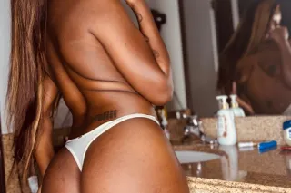 new here photo 3