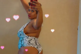 Outcalls BBW photo 1