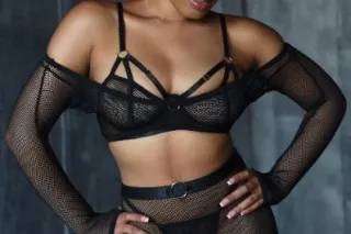 Petite Black Porn Slut | Raw BBFS PSE | Brutal Cum Dump photo 2