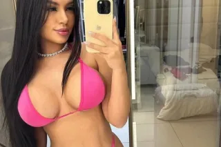 make this experience worth a lifetime babe photo 2