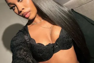 Party with a barbie 🍾 photo 3