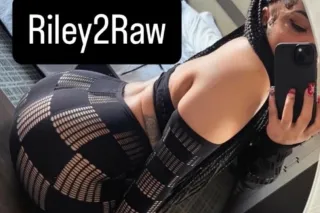 😍😌Riley 𝙎𝙚𝙣𝙨𝙪𝙖𝙡,𝙎𝙚𝙭𝙮,𝙖𝙣𝙙 𝙀𝙭𝙤𝙩𝙞𝙘💋 Ask about 500🌹 special photo 1