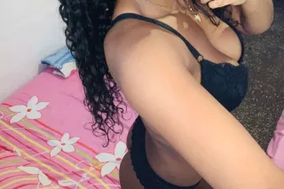 LATINA SEXY DISPONIBLE photo 3