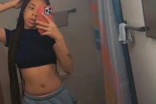 shy but freaky.. WHATSAPP 404-5 67-3368