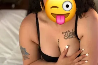 Roses Are Red And I Give The Best 😜🤭❣ photo 3