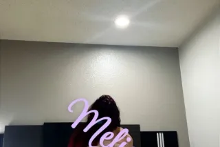 HOT HISPANIC GIRL