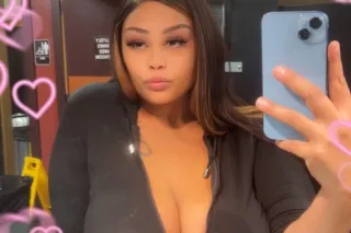 Facetime shows , and Content bundle! 💫Elite Companion, Curves, Beauty & Discreet Luxury 👑 photo 2