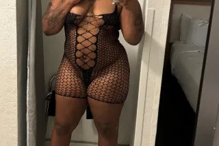 ☆TREAT☆🍰 🩷gσσd gιяℓ 💜 •ωιтh• ηαυghту habits👅💦