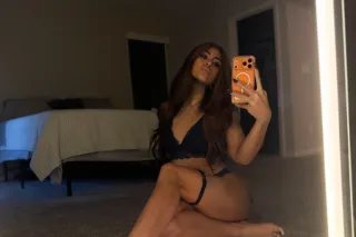 playtime with pretty kristin 🔥🔥 NEW CLIENT SPECIAL $100 off first meet 💦