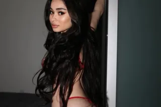4 Foot 9 middle eastern bombshell 😍💦100% Real No Catfish Facetime Verification Available💋 photo 4