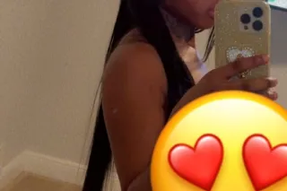 $50 Facetime Shows💭🥰👅$15 Videos🤪Tatted Red Bone❤💯 photo 2