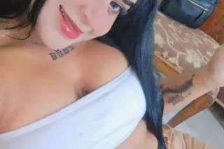 Venezolana photo 1
