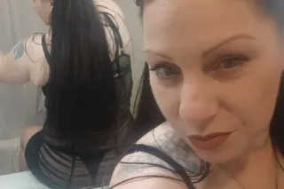 Baby im right Here!!! look no mo!! photo 4