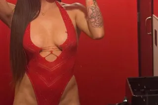 Your Favorite Little Distraction photo 6