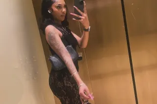 NEW IN TOWN 💋 photo 1