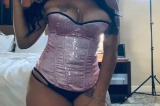 Latina Lovely photo 4