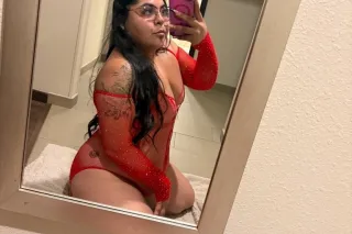 Upscale Visits w Reina✨ X Acc Down Below👇🏽 Available For You💋 Sexy & Sweet🤩 photo 2