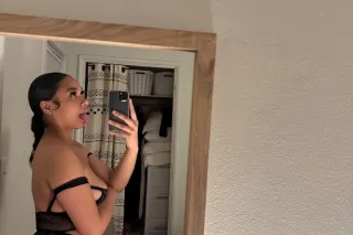 slim average big titties photo 4