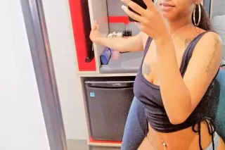 Outcall Only 💕 Your Favorite Cupcake ⭐🧁💛 Wet & Tight 💦😻 Texas Girls Are Better & Wetter 😉💦💦 Cupcake Is The Name 🧁 I Am Not A Catfish 🚫 100% Real ✅ Video Verification Is Required 🤍 Give Me A Call Baby 👅 photo 2