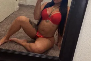 im back, come see me 😊 photo 2