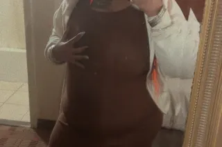 BIGGEST TITTIES AROUND TOWN ♥ photo 3