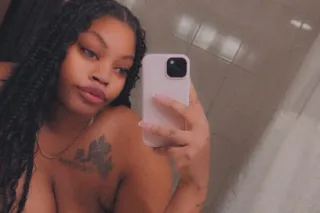 OUTCALLS MUST BE ABLE TO HOST!!! $80 Quickies!! 💕💕NOT YOUR AVERAGE HOE 😘 GETS DOWN 👌🏽& WORK MY LIPS LIKE A PRO, MY HEAD IS EMMUCULATE.YOU GONE WANT MORE ❣ photo 4