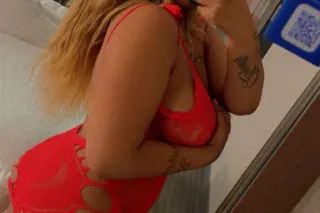 JUICY WET JASMINE photo 4