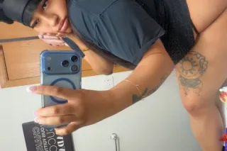 THAT SEXY ASS BBW IS BACC 😩😩💦💦 photo 2
