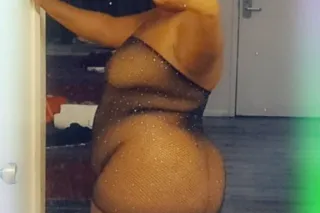 CECE BABY IS BACK 😍💋😘🥰🤤🔥 YOU KNOW WHAT TIME IT IS . ITS PLAY TIME 🤪 AVAILABLE ALL DAY . $60 QV SPECIAL 🖤 photo 6
