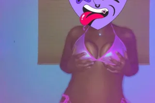 💋PRETTIE THICK VIXEN 🤗😜🤪 📲 text me photo 7