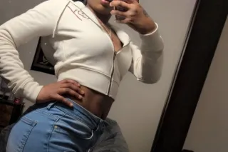 OUTCALL CUTIE AVAILABLE 4 PLAYTIME photo 7