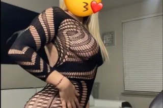 CALIENTE LATINA LLENA DE CANDELA Y PACION 😘😘😘 photo 2