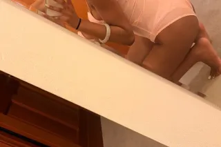 Sexy brownskin candy bar 😘 photo 7