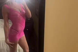 Last Day here Come have some fun before I go😘 photo 3