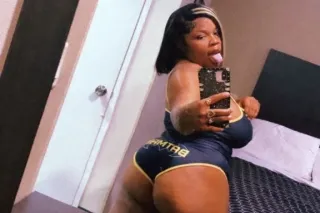 NEW IN TOWN 💦🍑💋 PaRty GirL ❄ photo 3