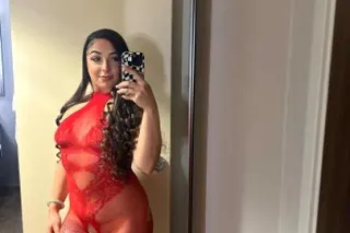 Cum see Tati photo 2