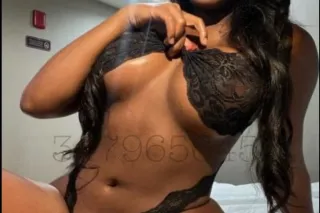 YOUR FAV TOP NOTCH CHOCOLATE BUNNY photo 2