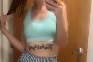 HEY GUYS ITS KARLIE photo 4