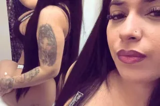moom chica latina