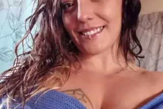 Short Sweet and Seductive photo 4
