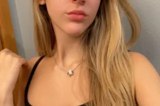 Real girl no games Gfe friendly live video sex and need a regular also photo 4