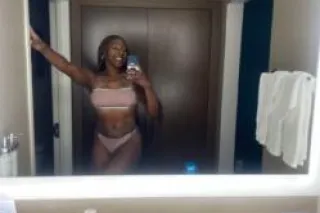 MAMI HEREEEE ✨NATURAL Fetish Kween photo 4